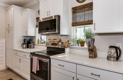 Ono Island House | The Commodore's Son |Perfect Couples Retreat |Stay in Style at Lost Key |Beach Club |Pools |Spa|Golf