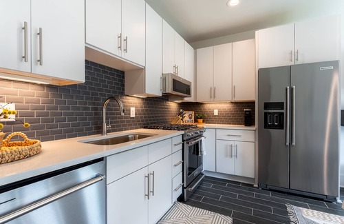 Hillsboro Village Condo | The Commodore - Steps Away from Hillsboro Village