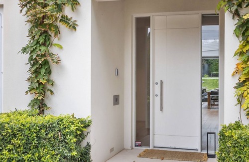 Portsea House | The Connaught luxury in the heart of Portsea