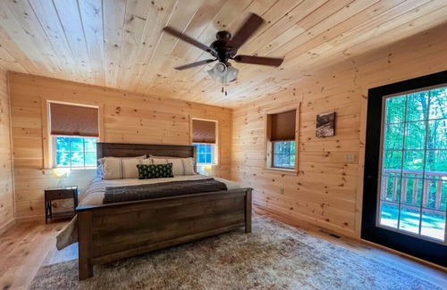 Center Conway Cabin | The Conway Cabin | Spacious, Peaceful, Lake Access