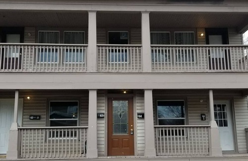 Near Eastside Apartment | The Cool and Spacious Metro Apt. w/free park & WiFi in Indianapolis