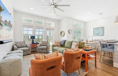 Port Aransas House | The Coral Monkey