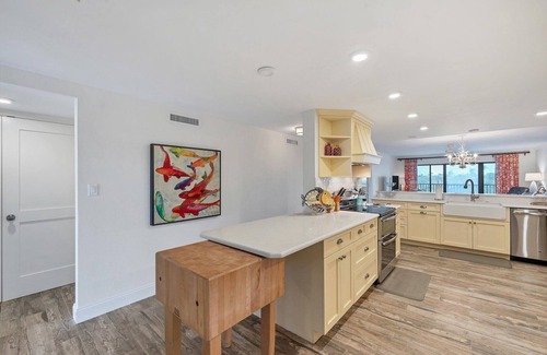 Boca Grande Condo | The CoralKing - Silverking Condo #203