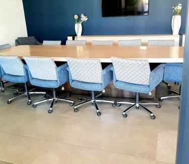 Tshwane Apartment | The Corinthians Lagoon facing