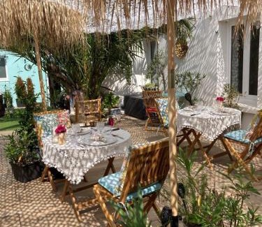 Noirmoutier-en-l'Ile Bed & Breakfast | The Corner Properties