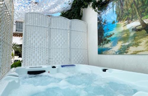 Noirmoutier-en-l'Ile Bed & Breakfast | The Corner Properties