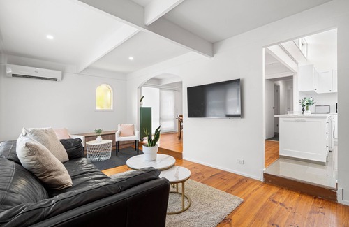Mont Albert House | The Cosy Haven