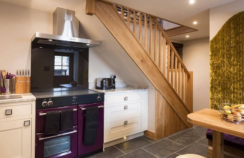 Troutbeck Cottage | THE COSY PEACOCK, pet friendly, with open fire in Troutbeck