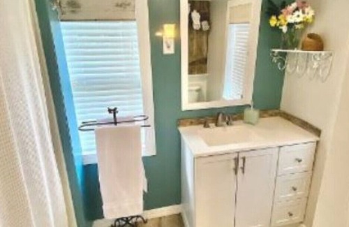 Newport Cottage | The Cottage, a place the whole family will enjoy!