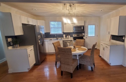 Thomasville House | The Cottage at Maple