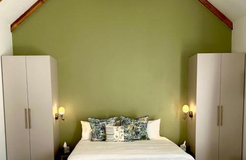 Yzerfontein Apartment | The Cottage at Paradise Found