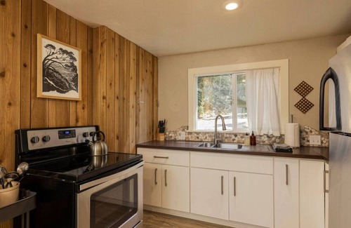 Roads End Cottage | The Cottage at Road`s End