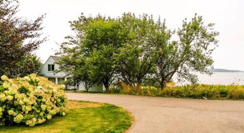 Friendship House | The Cottage at Seaside in Friendship