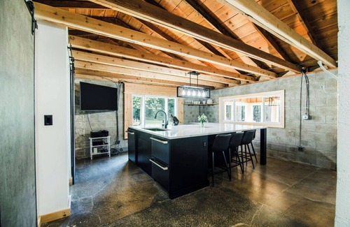 Bellaire House | The Cottage by Wanderlust Abodes