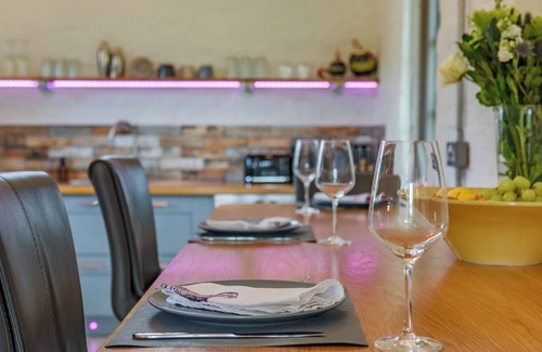 Cranleigh Cottage | The Cottage High Wykehurst End