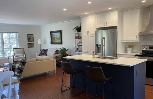 Renfrew Cottage | The Cottage in Brownsdale