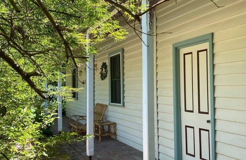 Healesville Cottage | The Cottage in Healesville