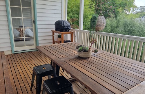 Healesville Cottage | The Cottage in Healesville