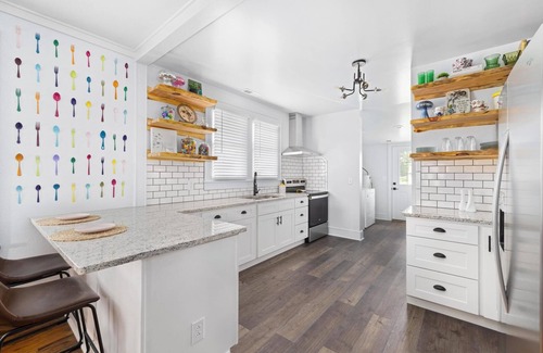 Elizabethton House | The Cottage on Cottage