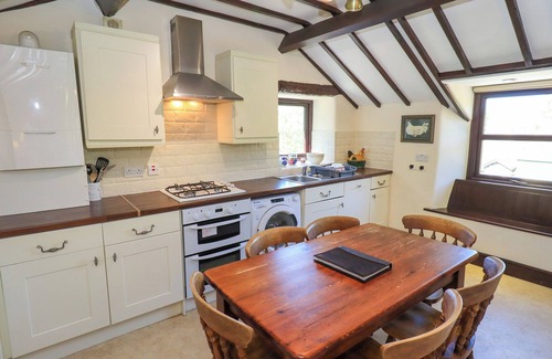 Keswick Cottage | THE COTTAGE, pet friendly, with open fire in Keswick