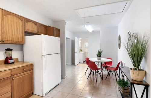 Dandridge House | The Cottage @Smoky MTN Lakeside