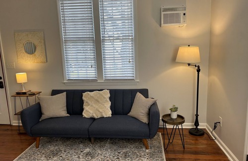 Raleigh Cottage | The Cottage @ the Farmhouse. 20 minutes from DT Raleigh!