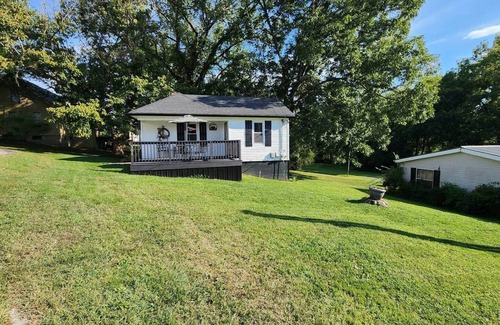 Burkesville House | The Cottage