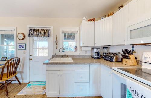 Sagamore Beach House | The Cottage