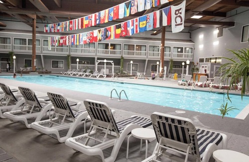 West Yarmouth Condo | The Cove at Yarmouth 1br Suite Friday Check-In
