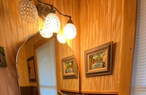 Marble Falls Cabin | The Cowboy Cabin