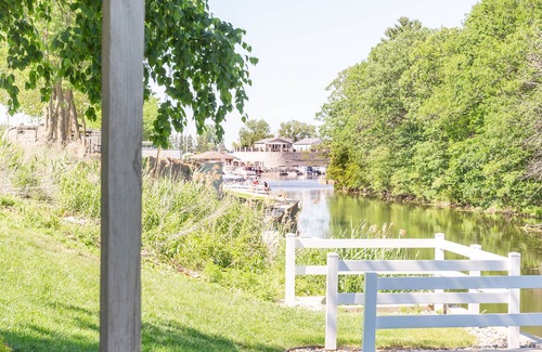 Caseville Condo | The Cozy Canal Condo