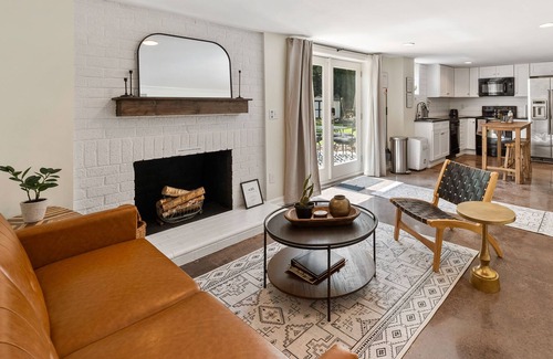 Nashville Apartment | The Cozy Cottage and The Coop