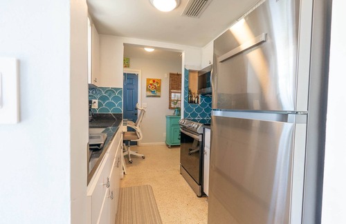 Riviera Beach House | The Crafty Mermaid |For People Who Love The Water