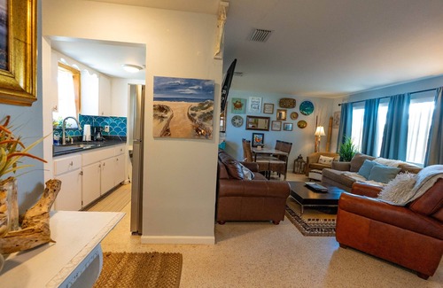 Riviera Beach House | The Crafty Mermaid |For People Who Love The Water