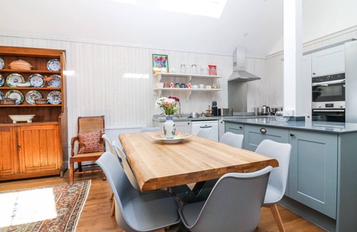 Blairgowrie Cottage | THE CRANNACH, pet friendly, character holiday cottage in Kirkmichael