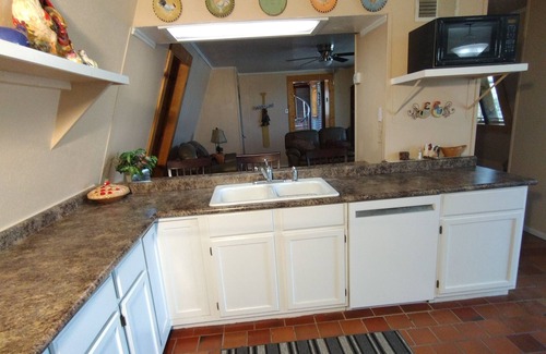 Palo Pinto House | 🎣 The Crappie House — Lakefront Getaway on Lake Palo Pinto by Reel Life Rentals