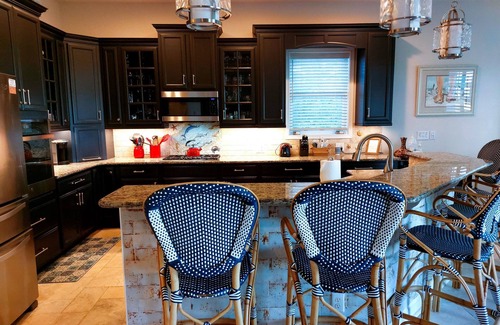 Bayside House | The Creme De La Creme In Bayside - Big Red Magnolia