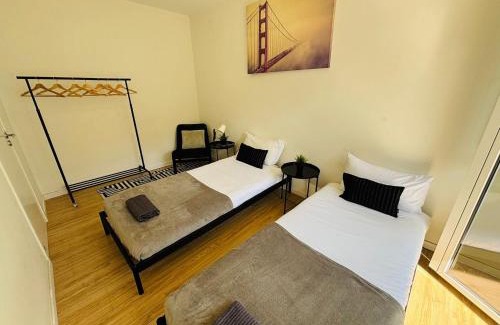 Sao Jorge de Arroios Apartment | The Crespo House - 2F - Rooms & Stays