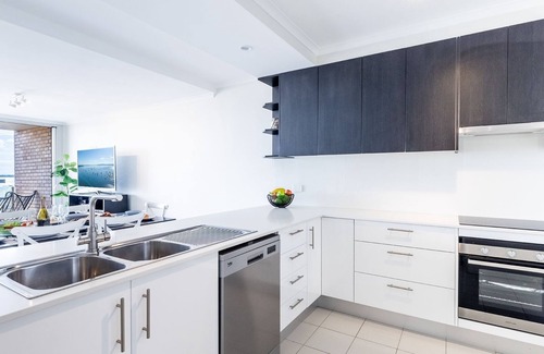 Shoal Bay Apartment | The Crest 7 6-8 Tomaree RD Stunning unit with Spectacular Water Views