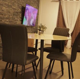 Cayenne Apartment | The Crib