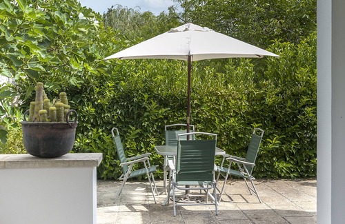 Ortelle House | The cricket and the cicada - sea and nature apartment