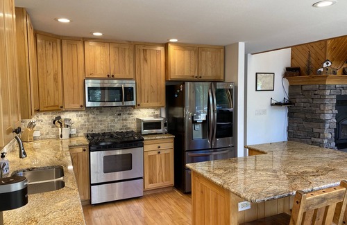 St Germain House | The Crooked Pine