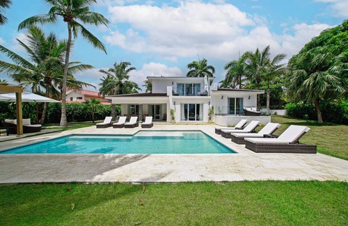 Costambar Resort | The Crown Villas - Puerto Plata