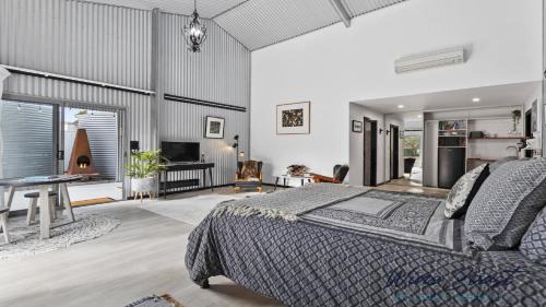 Whites Valley House | The Cubby House by Wine Coast Holiday Rentals