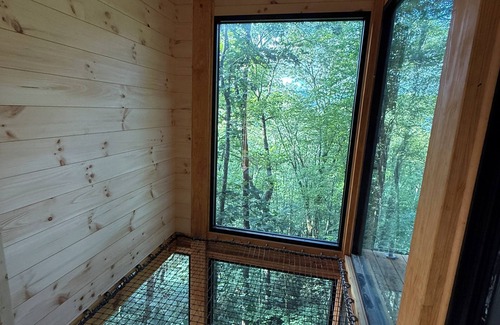 Sugarfork Cabin | The Cūbus Treehouse, The Cūbus - by Highlands Treehouse Retreat
