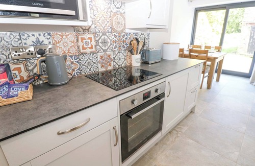 Langthwaite Cottage | THE CURLEWS, pet friendly, character holiday cottage in Langthwaite