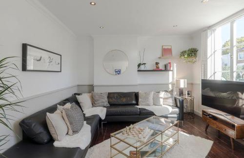 De Beauvoir Apartment | The Dalston Maisonette