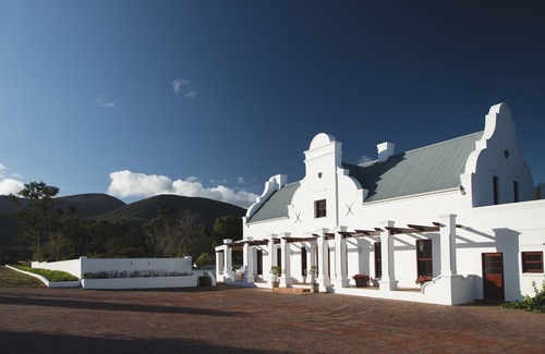 Die Barakke House | The Dam Suite. Double Luxury room with ensuite bathroom