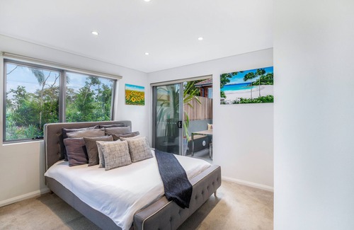 Cronulla House | The Dans @ Woolooware - 5 Mins from the Beach