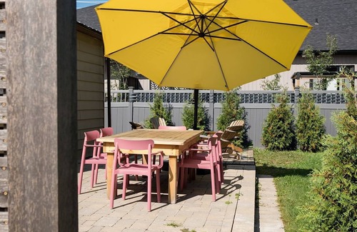 Prince Edward House | The Darcie House - cozy, pet-friendly home in PEC